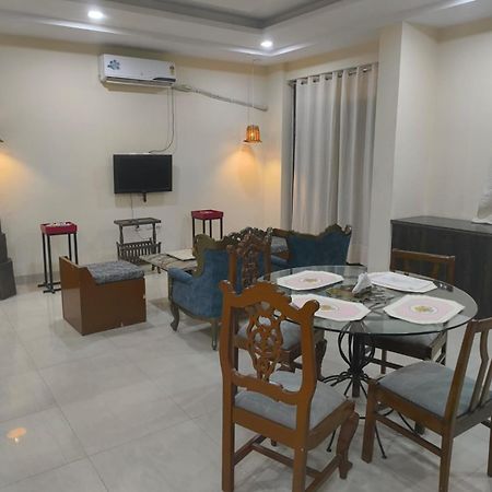 Elite Room - A Home Away Dzsaipur Kültér fotó